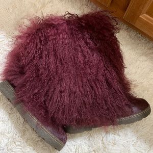 BearPaw Boetis 2 Mongolian Fur Boots Sz. 9
